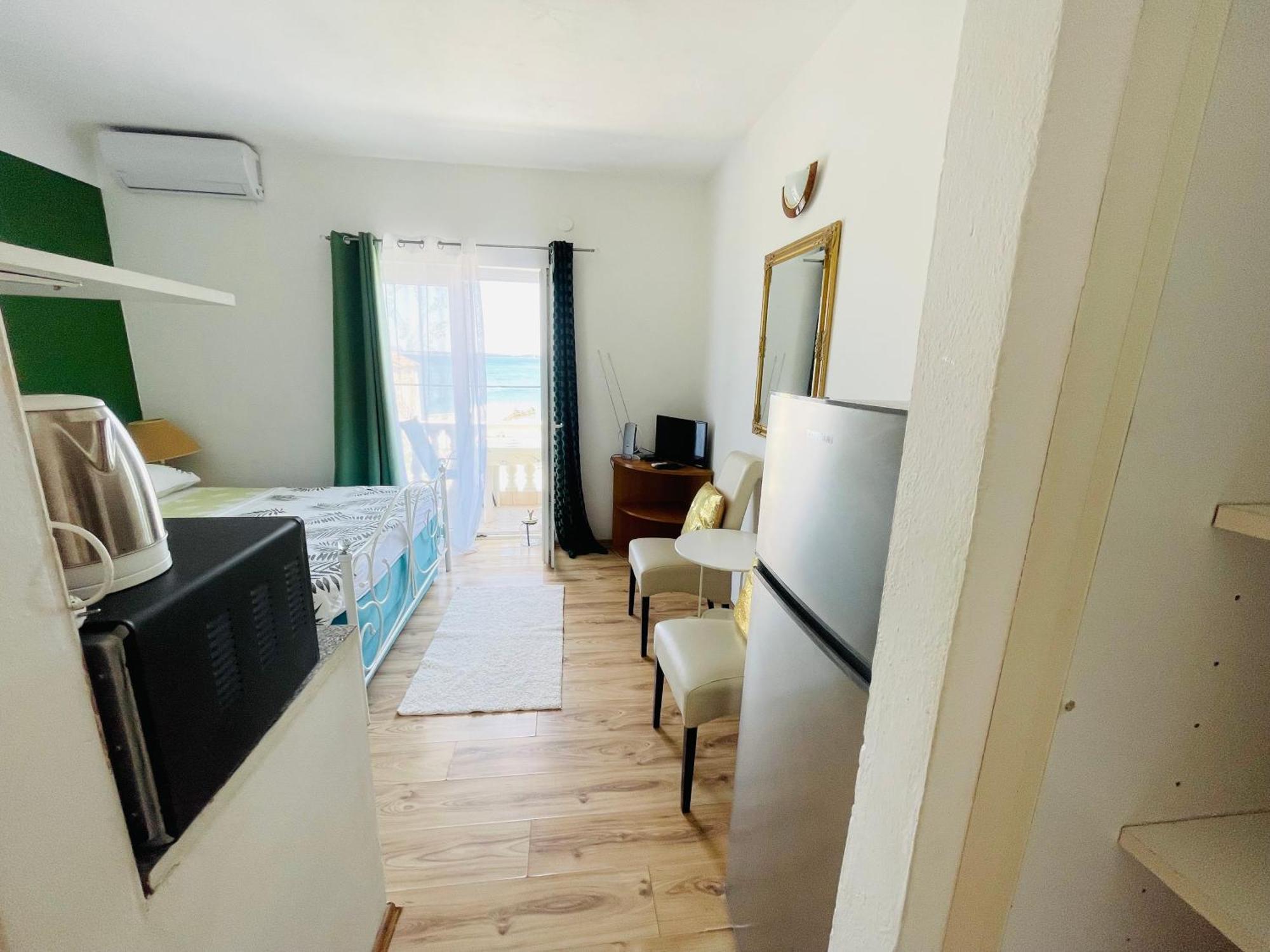 Apartments Esperanza ปาชมาน ภายนอก รูปภาพ